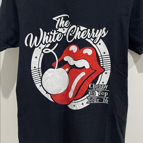 The White Cherrys - Cherry On Top Tour Tee 🔥 - Size Small - Unisex - Picture 2 of 7